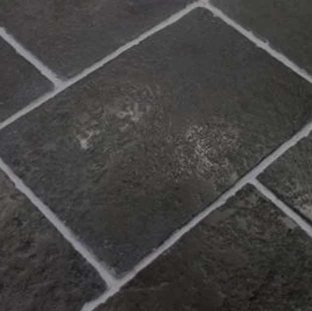 HERITAGE BLACK — natūralus akmuo